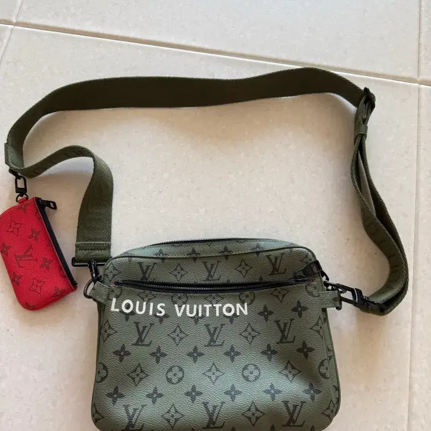 [BUNJANG] Louis Vuitton Trio Messenger Bag / 루이비통 트리오메신져