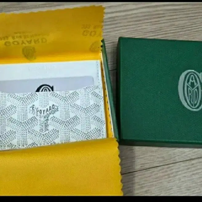 [SOLD OUT] 고야드 카드지갑 화이트 + 풀박스