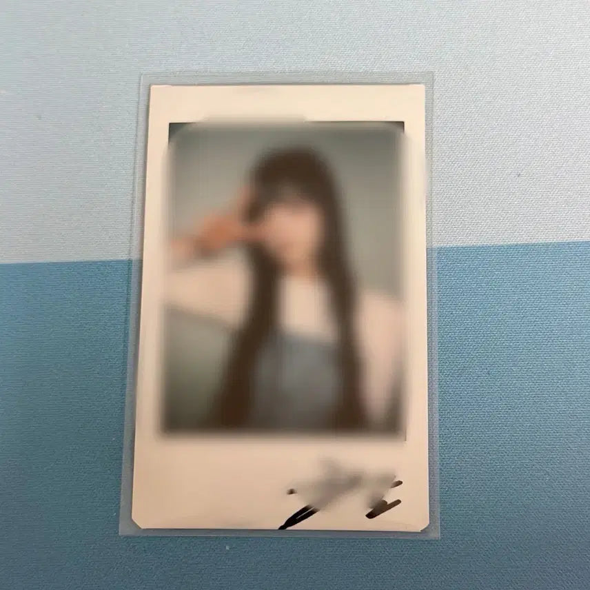 [BUNJANG] TripleS Lynn Signed Polaroid / 251221 트리플에스 린 팬싸 싸폴 싸인폴라로이드