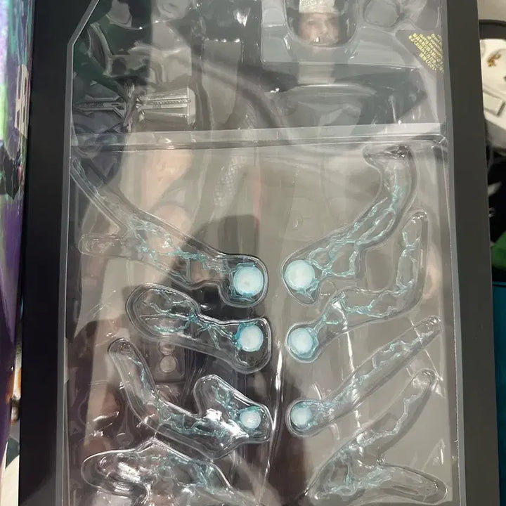 [BUNJANG] Hot Toys Loki, Hela (Ragnarok), Thor (Infinity War) Bundle Set / 마블 핫토이 - 라그나로크 버전 로키,헬라 / 인피니티워 버전 토르 일괄