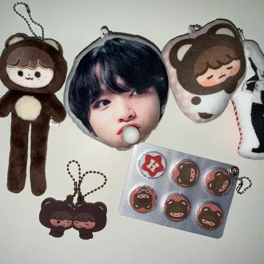 [BUNJANG] NCT Haechan Long Hyoki Danim Bear Hyoki Keychain Pin Badge / 엔시티 해찬 키링 롱효기 다님 곰효기 키링 핀뱃지 양도 드림퀘스트
