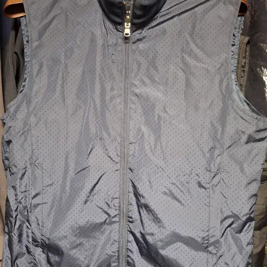[BUNJANG] Indian Mode Mesh Vest - Size 100 / 인디안 모드 메쉬 조끼 100사이즈