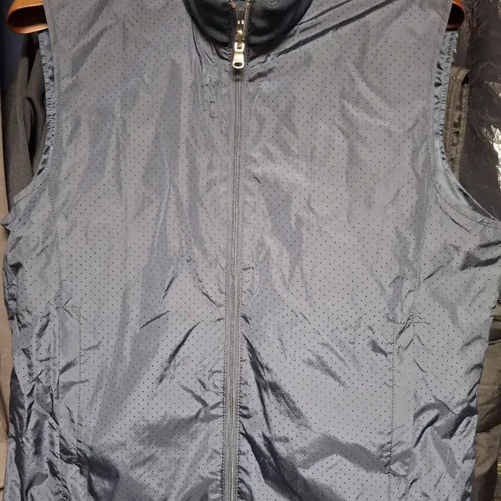 [BUNJANG] Indian Mode Mesh Vest - Size 100 / 인디안 모드 메쉬 조끼 100사이즈