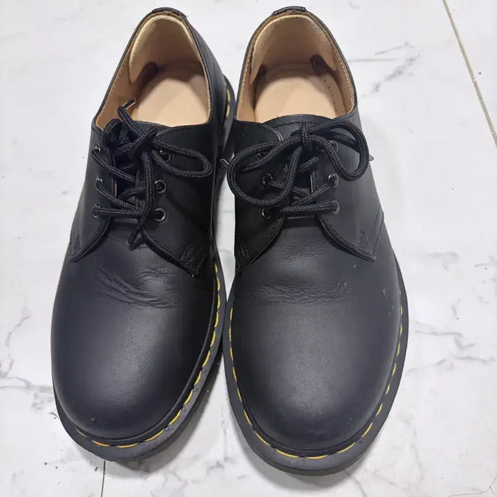 [BUNJANG] Dr. Martens 1461 Smooth Leather Shoes / 닥터마틴 1461 나파 260