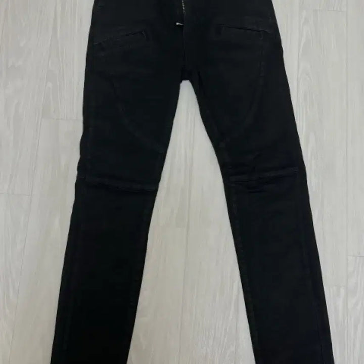 [BUNJANG] Balmain Coated Biker Jeans / 발망 코팅 바이커 진