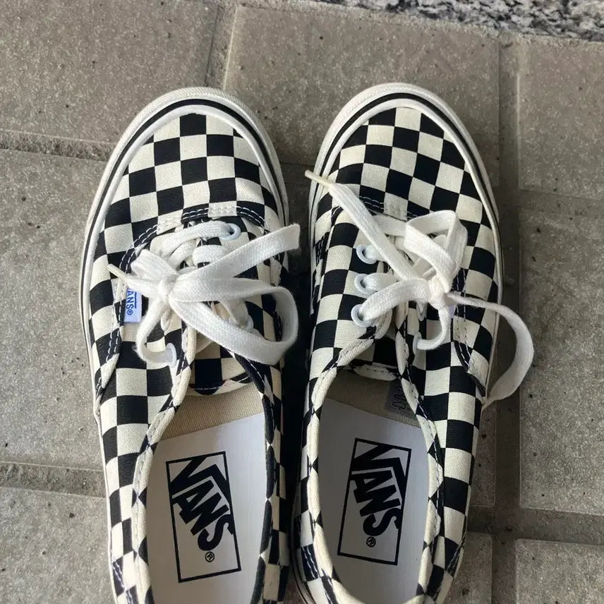 [BUNJANG] Vans Anaheim Authentic Checkerboard Style 44 Shoes / [실착3회] 반스 애너하임 어센틱 체커보드 스타일44 230