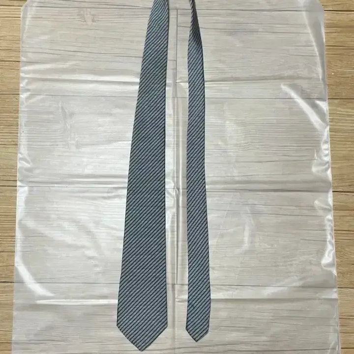 [BUNJANG] Drakes Regimental Tie / 드레익스 레지멘탈 넥타이