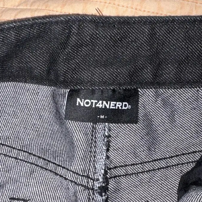 [BUNJANG] not4nerd Drip Logo Denim Pants - Black / not4nerd Drip Logo Denim Pants - Black