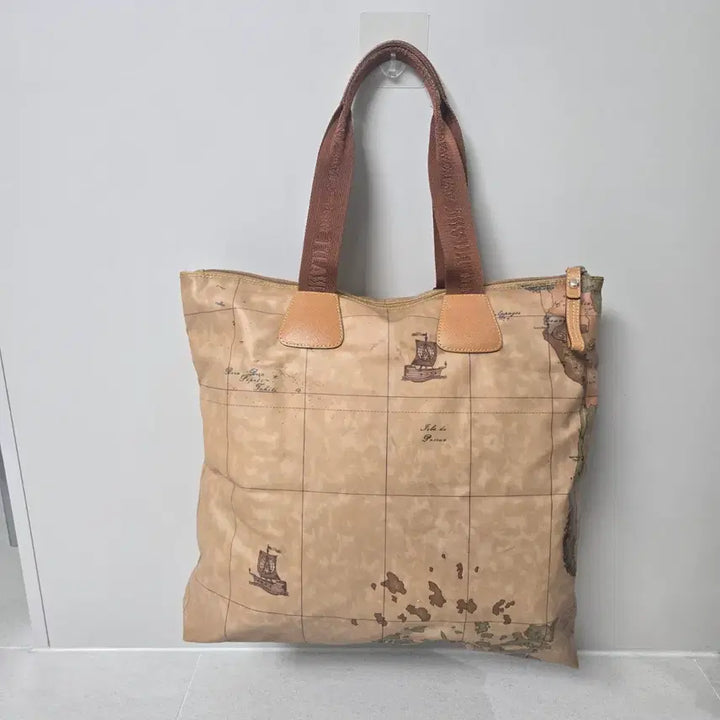 [BUNJANG] Martini Big Size World Map Pattern Tote Bag / 마르티니 빅사이즈 세계지도 패턴 토트백 남녀공용