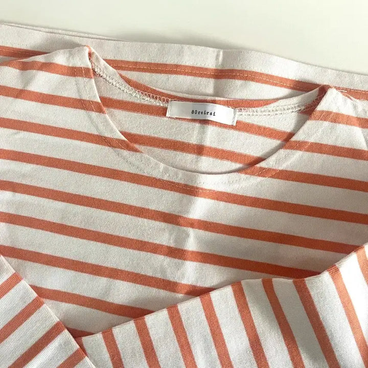 [BUNJANG] Sturdy Striped T-Shirt / 탄탄한 스트라이프 티셔츠