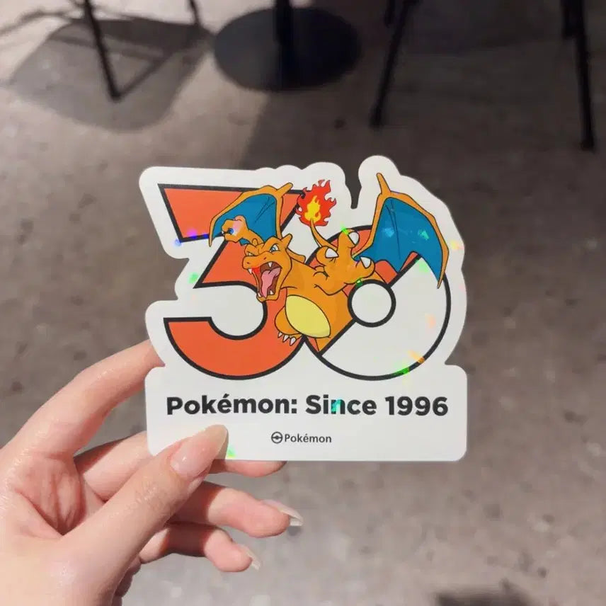 [BUNJANG] Pokemon 30th Anniversary Charizard Hologram Sticker / 포켓몬 30주년 기념 스티커 리자몽