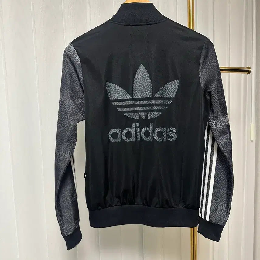 [BUNJANG] Adidas Black Three Stripes Track Top / 아디다스 블랙 삼선 트랙탑