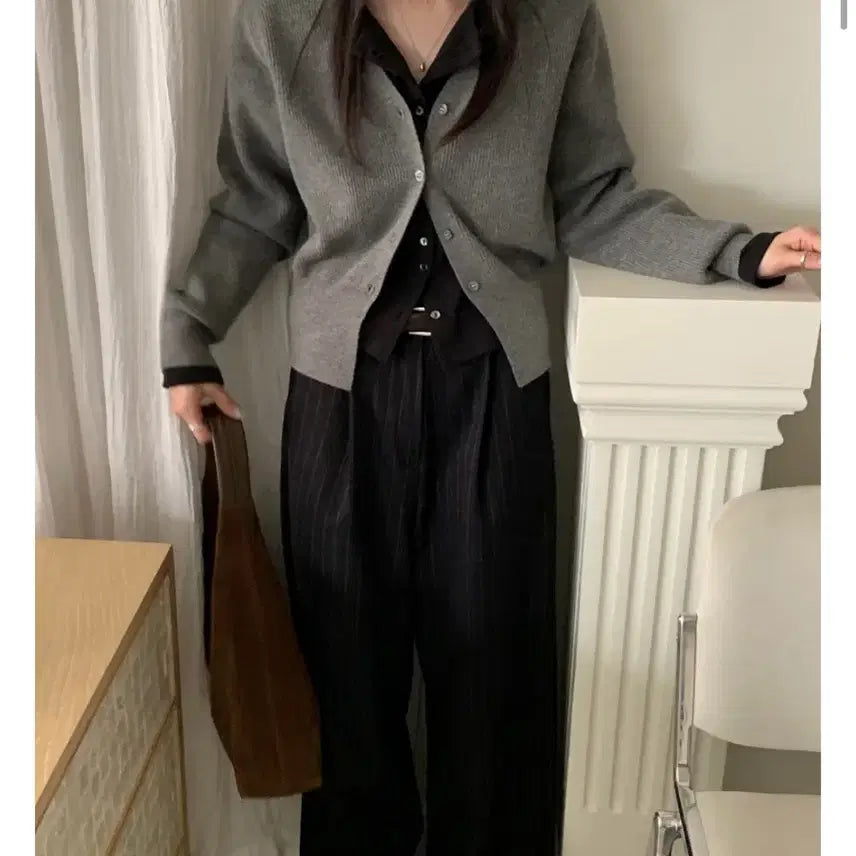 [BUNJANG] Ob9 Rei Modal V-Neck Cardigan / 오브나인 르이 모달 브이 가디건