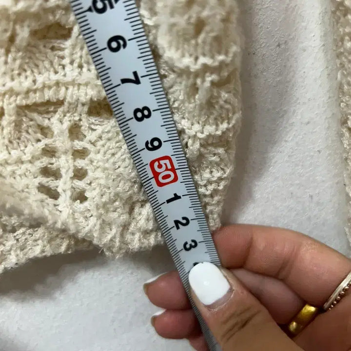 [BUNJANG] Ivory Crochet Punching Shirring Knit Cardigan / 아이보리 크로셰 펀칭 셔링 니트 가디건