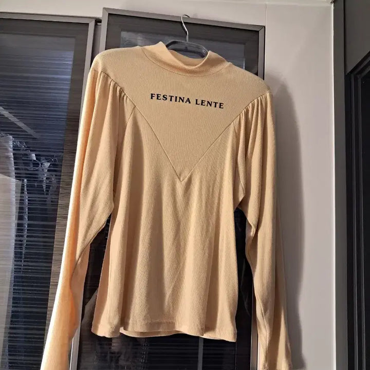 [BUNJANG] Egoist T-Shirt / 에고이스트 티셔츠 듀엘지컷보브오즈세컨럭키슈에뜨