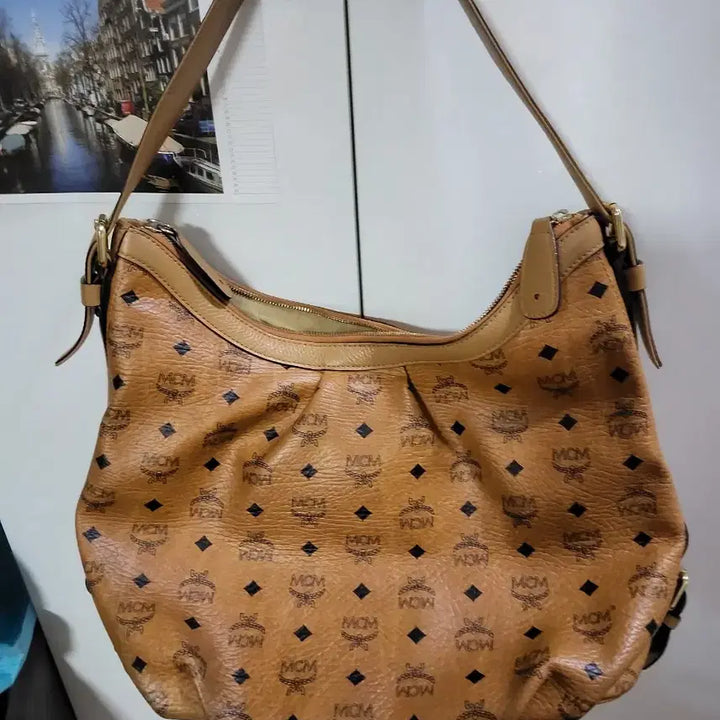 [BUNJANG] MCM Monogram Shoulder Bag Brown / MCM 숄더백 브라운 모노그램