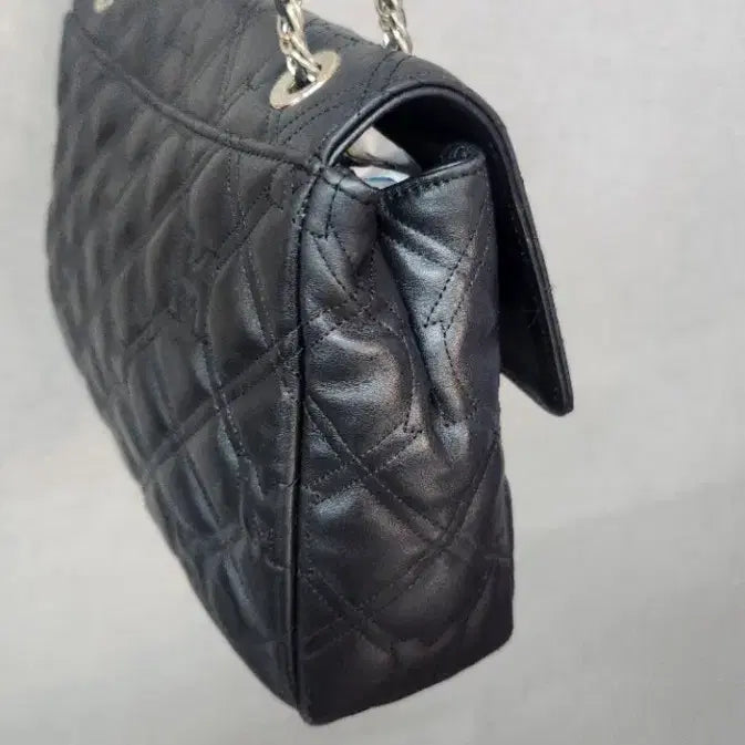 [BUNJANG] MCM Quilting Chain Shoulder Bag Black / 메트로시티 퀼팅 체인 숄더백 블랙