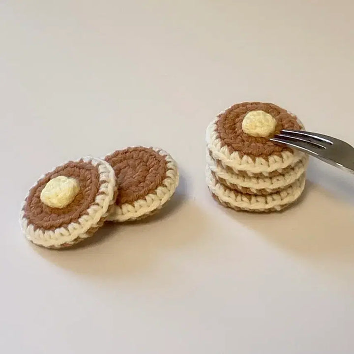 [BUNJANG] Handmade Crocheted Pancake Keychain / 뜨개 팬케이크 키링 핸드메이드