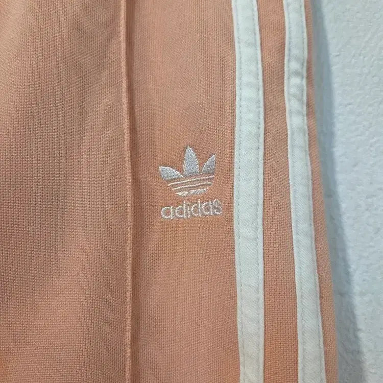 [BUNJANG] Adidas Three-Stripes Training Flare Pants / 아디다스 삼선 트레이닝 나팔 바지