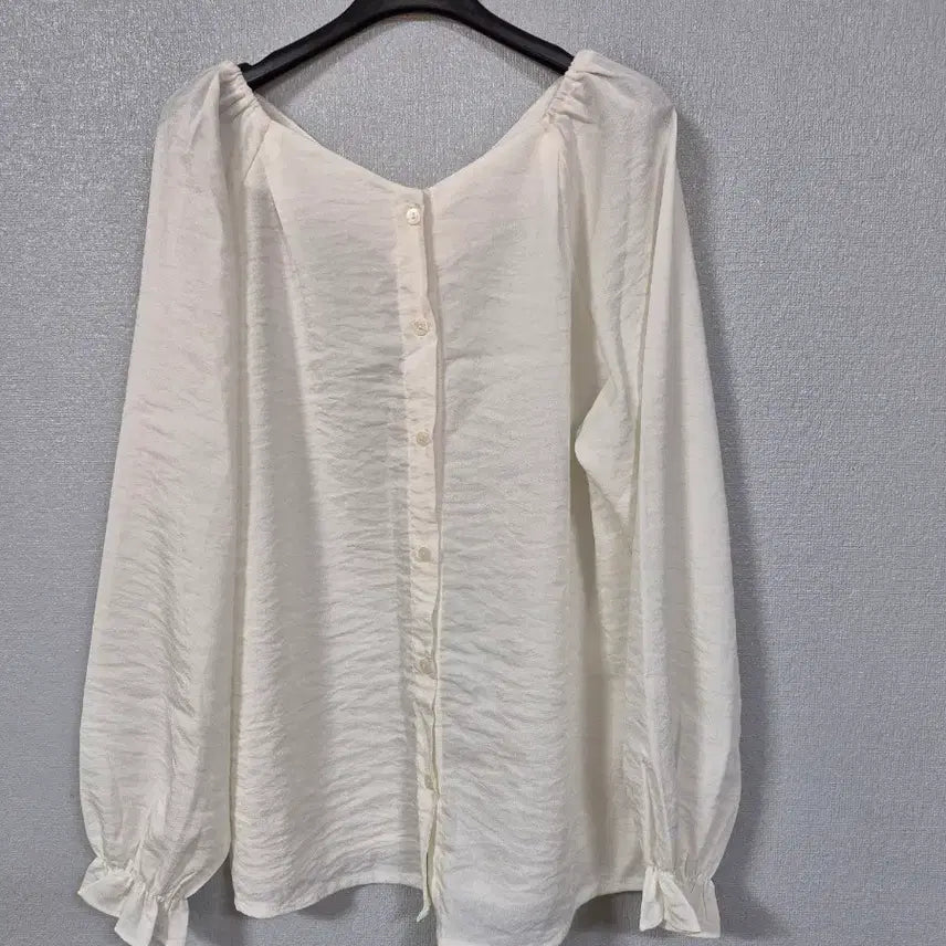 [BUNJANG] V-Neck Rayon Blend Blouse Size 66 / 브이넥 레이온혼방 블라우스 66