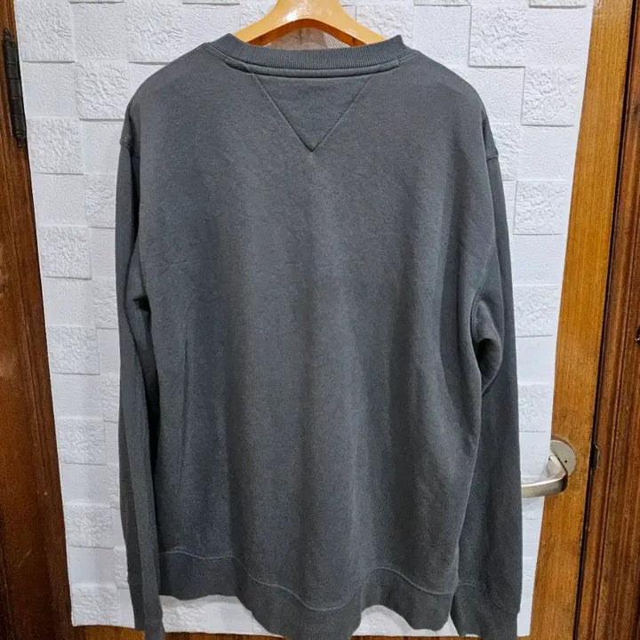 [BUNJANG] Tommy Hilfiger Sweatshirt Gray / 타미힐피거 맨투맨 티셔츠 회색