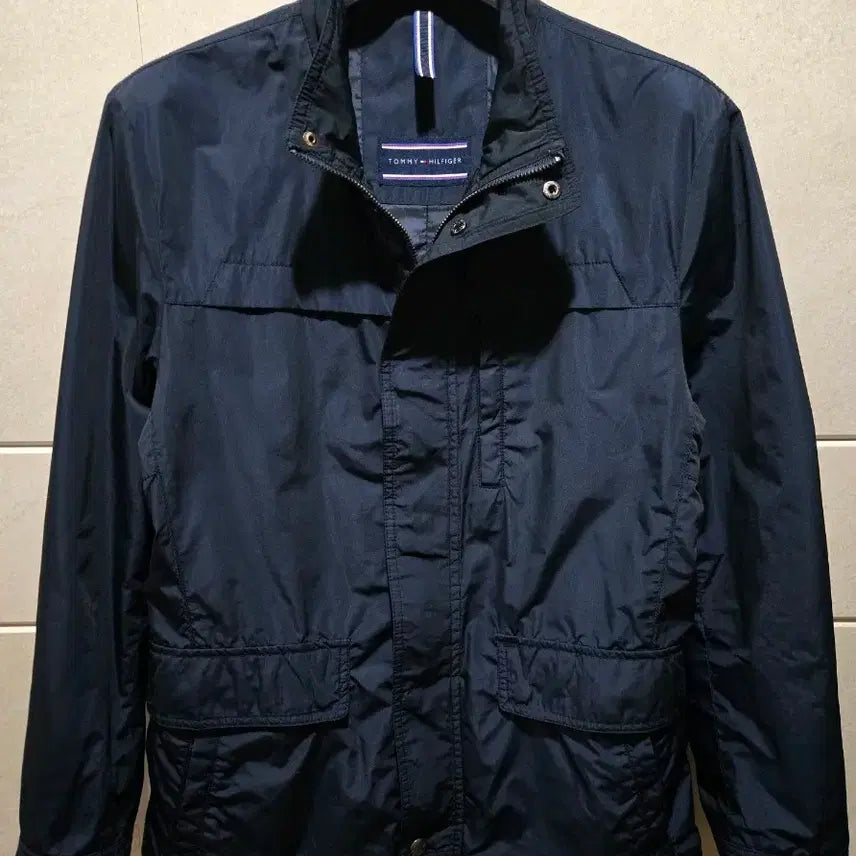 [BUNJANG] Tommy Hilfiger Windbreaker Jacket Size 95 / 정품!타미힐피거 바람막이자켓 95