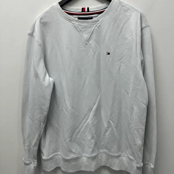 [BUNJANG] Tommy Hilfiger White Sweatshirt Size 105 / [만원 아라비아빈티지]타미힐피거 화이트 맨투맨 티셔츠 105