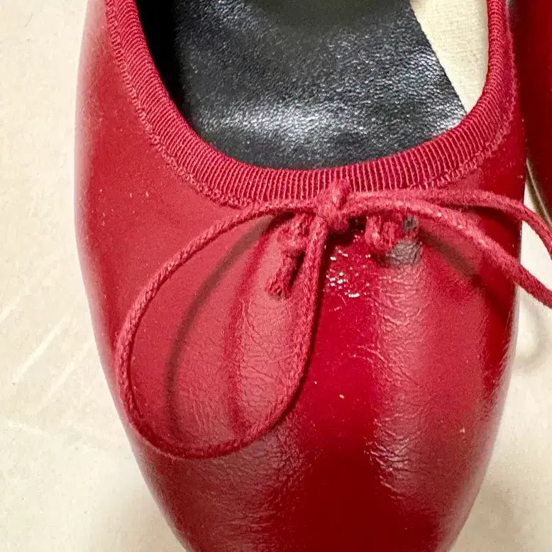 [BUNJANG] Mary Jane Flat Shoes Red (240) / 아베크 말랑 메리제인 플랫슈즈 레드 (240)