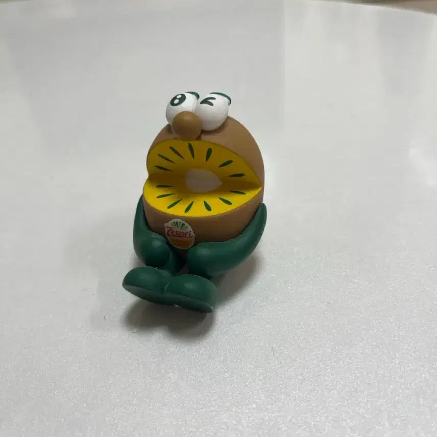 [BUNJANG] Zespri Kiwi Figure / 제스프리 키위 피규어
