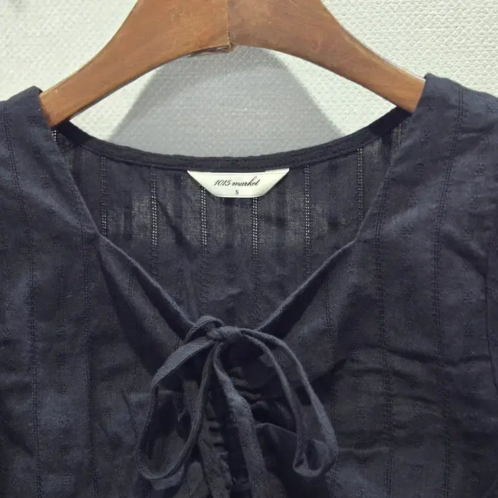 [BUNJANG] Frill Cotton Blouse / 프릴 면 블라우스
