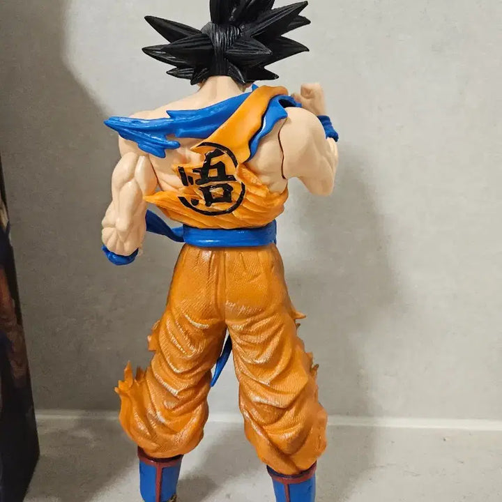[BUNJANG] Dragon Ball Goku Figure / 드래곤볼손오공피규어