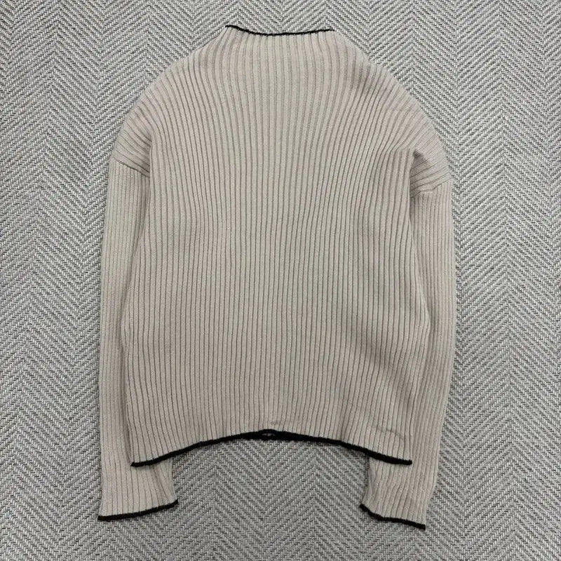 [BUNJANG] FREAKS STORE Highneck Knit V3573 / 프릭스스토어 하이넥 니트 v3573