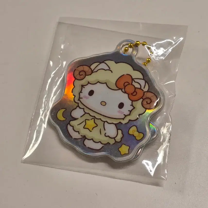 [BUNJANG] Sanrio Hello Kitty Aries Zodiac Keychain / 산리오 키티 양자리 키링