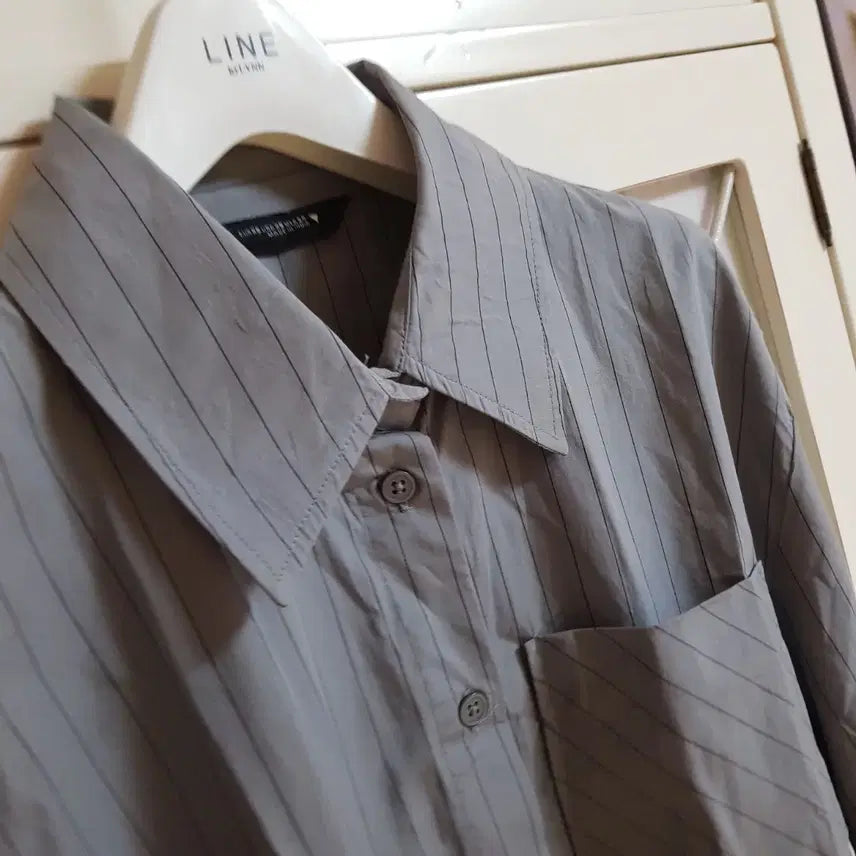 [BUNJANG] ZARA Striped Cropped Shirt Size 55 / 자라 셔츠/55