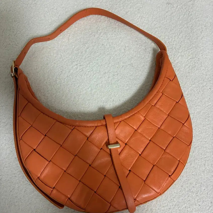 [BUNJANG] Massimo Dutti Orange Woven Shoulder Bag / 마시모두띠 숄더백