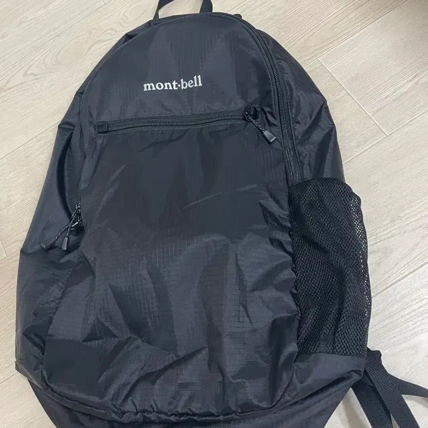 [BUNJANG] Montbell Light Pack 18L Backpack Black / 몽벨 라이트팩 18L 블랙 주우재 백팩 판매