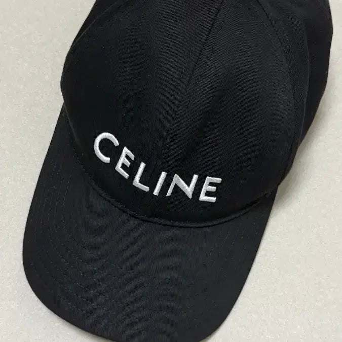 [BUNJANG] Celine Hat L / 셀린느 모자 L