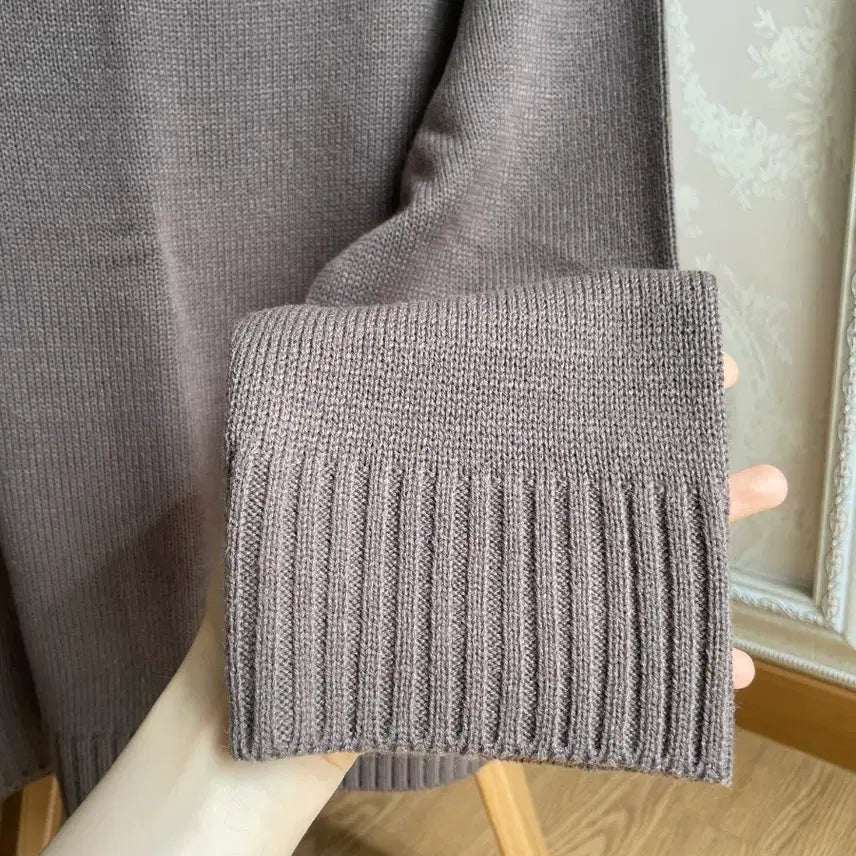 [BUNJANG] Round Neck Knit Sweater / 라운드 니트