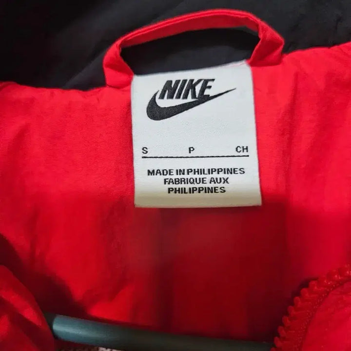 [BUNJANG] Nike Windbreaker Jacket Red / 나이키 바람막이 자켓 레드
