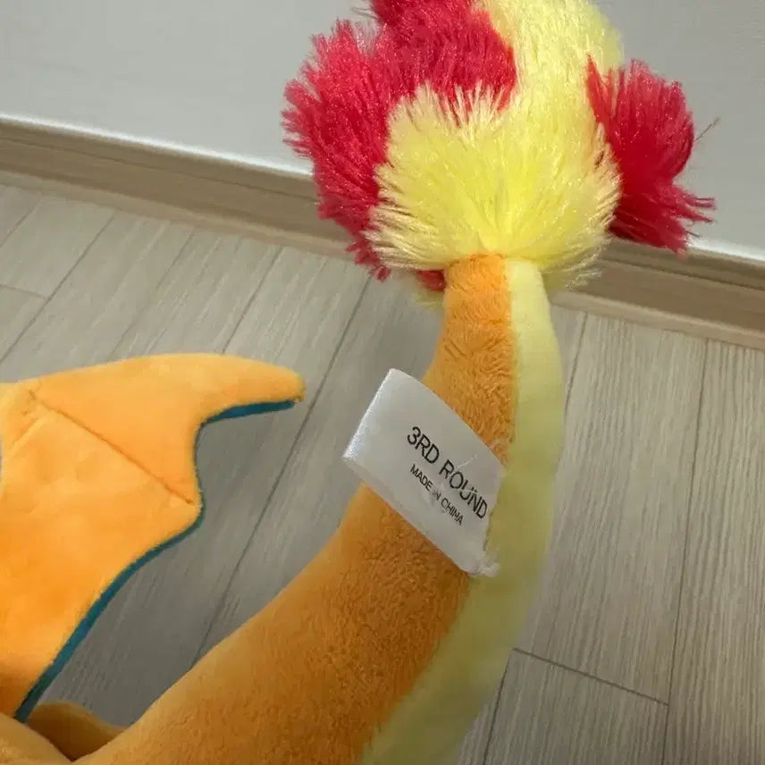 [BUNJANG] Pokemon Charizard Plush Toy / 포켓몬스터 리자몽 인형