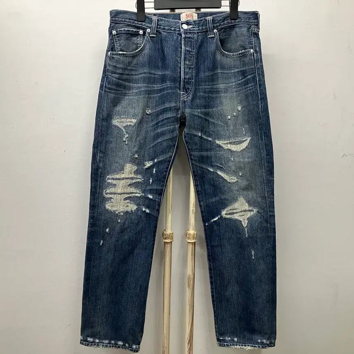 [SOLD OUT] 리바이스(Levis) 청바지 W-36 L-32