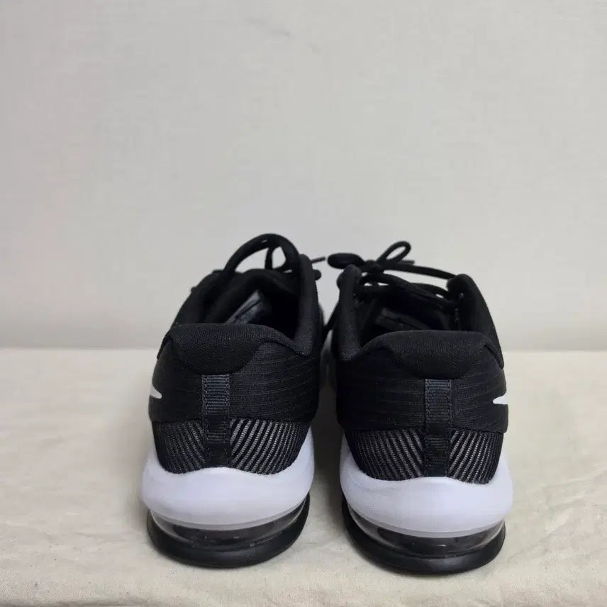 [BUNJANG] Nike Air Max Advantage 2 Black 270 / 270나이키 에어 맥스 어드밴티지 2 블랙  -922
