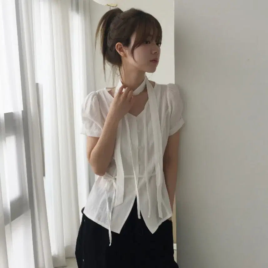 [BUNJANG] Nobiyaca Lavender Blouse Ivory / 노비야카 Lavender blouse 래번더 블라우스 아이보리