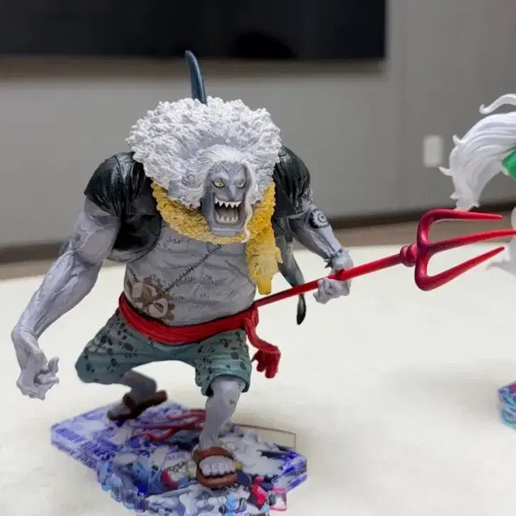 [BUNJANG] Hody Jones Figure with Acrylic Base / 원피스 호디존스 피규어 (아크릴발판포함)