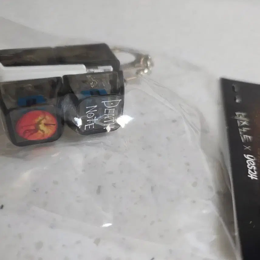 [SOLD OUT] 데스노트 키캡 키링 블랙 예사데이