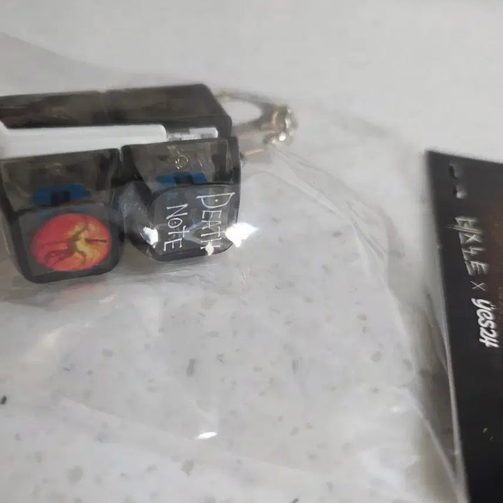 [SOLD OUT] 데스노트 키캡 키링 블랙 예사데이