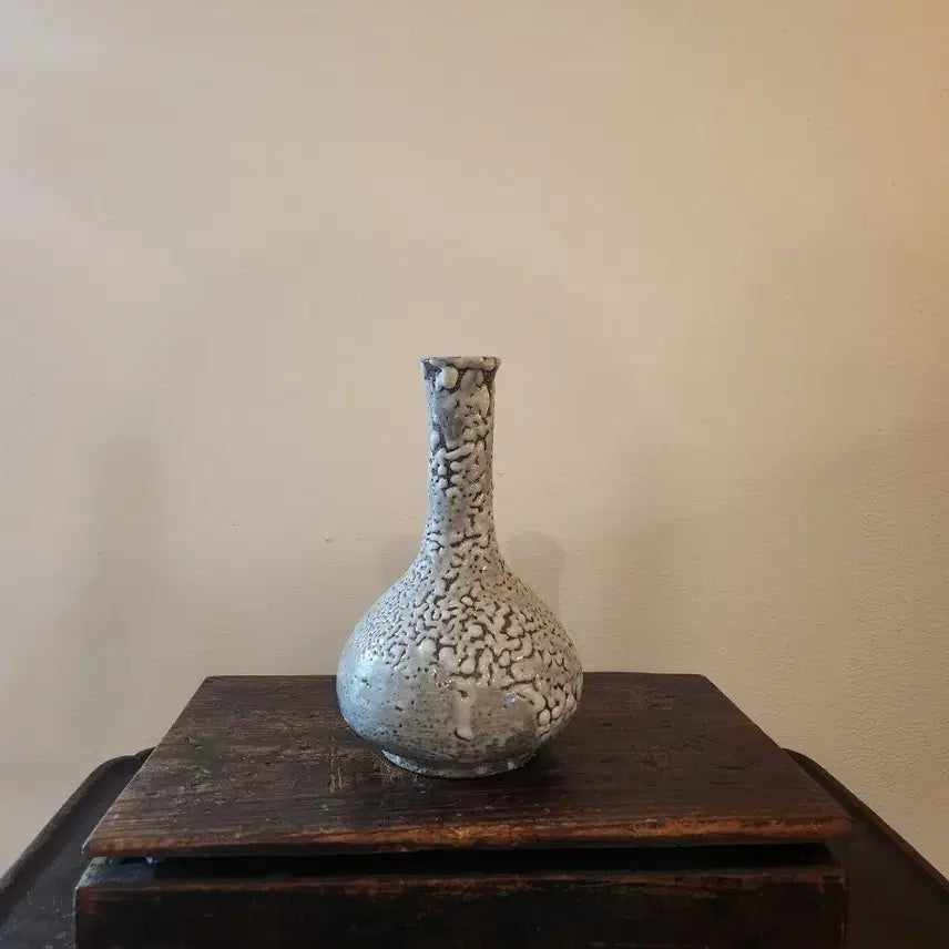 [BUNJANG] Woongchun Ancient Vase / 세월의 깊이를 담은 웅천 고풍 화병