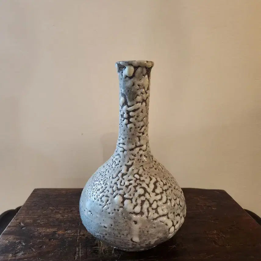 [BUNJANG] Woongchun Ancient Vase / 세월의 깊이를 담은 웅천 고풍 화병