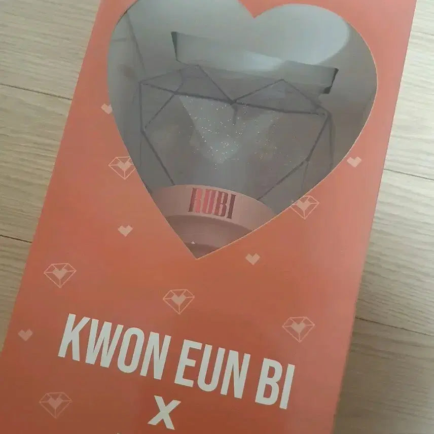 [BUNJANG] Kwon Eun Bi Ruby Lightstick Unsealed / 권은비 루비 응원봉 양도