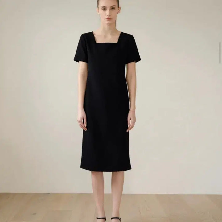 [BUNJANG] SIde Lily Square Neck Dress / 시에 릴리 스퀘어넥 드레스 원피스